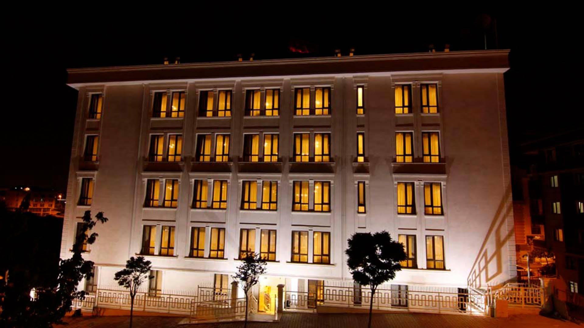Zin D Cekmeköy Apart Otel 2*